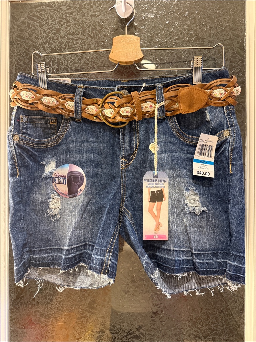 Wallflower Denim Distressed Curvy Fit Shorts with Braided Tan Belt Low Rise Sz 9